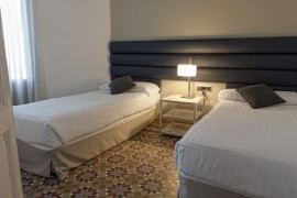 דירות לחופשה בברצלונה - דירת  3 חדרי שינה אישמפל מרכז ברצלונה
